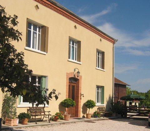 Les Tilleuls Acomodação com café da manhã Saint-Pé-Delbosc Exterior foto